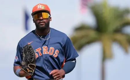 This Unexpected Spring Breakout Is Making Astros Rethink Opening Day Roster Plans — Jose Altuve