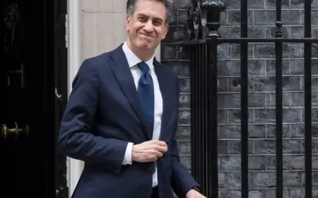 Nigel Cut My Bills: Reform UK Pledge in UK Sparks Heat Pump Subsidy Row