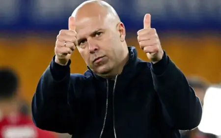 Liverpool’s Arne Slot Hits Back At Jamie Carragher Over ‘Individuals’ Claim — Sky Football