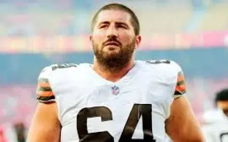 Jc Tretter Emerges as a Leading Name as NFLPA Executive Director Vote Nears