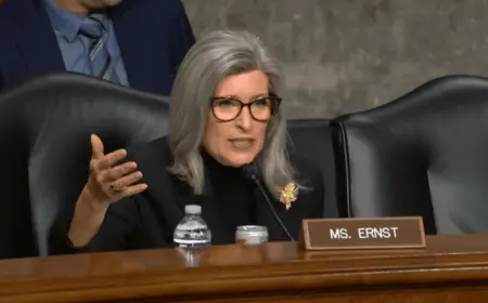 Sen. Joni Ernst Leads Sunshine Week Hearing on Government Waste Exposure