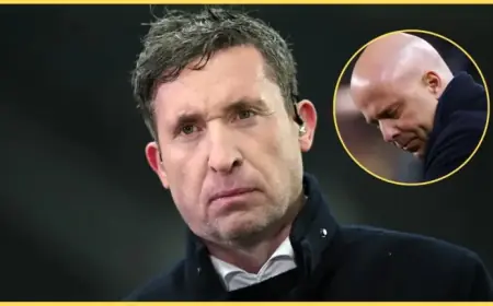 Robbie Fowler Critiques Arne Slot’s Team Selection Mistake Against Spurs