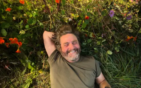 Zach Galifianakis Hosts New Netflix Gardening Show