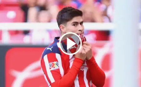 Armando González’s Costly Mistake in Chivas vs. Club León Match