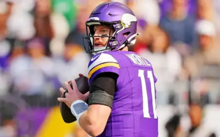 Vikings Re-sign Carson Wentz: Analyzing His Role in New QB Depth Chart