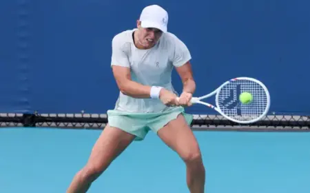 Magda Linette Faces Iga Świątek in WTA 1000 Miami Second Round Live