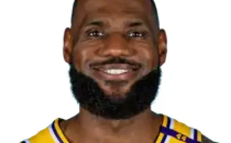 LeBron James Cleared from Injury Report for Thursday