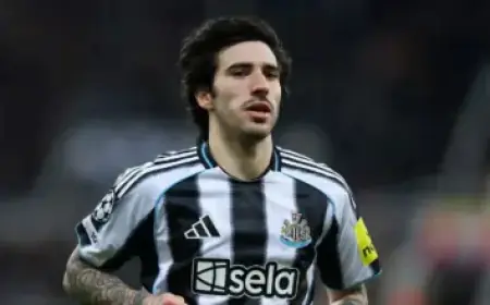 Powell Welcomes Star Recruit Back