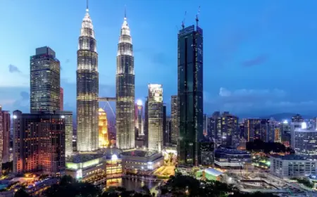 Vanguard Real Estate ETF Projects 2026 Gains with Defensive Strategy Shift