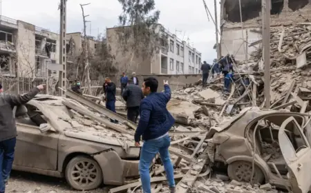 Trump Suggests Iran War Deescalation Amid Increased US Troop Deployment