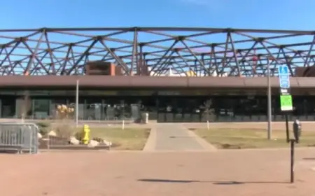 March Madness Spurs Business Boom in Iowa City as Fans Gather