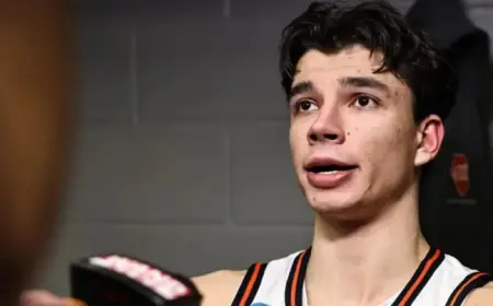 Stojakovic Embraces Complete Experience at Illinois