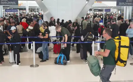 Trump Plans to Deploy ICE Agents at U.S. Airports Amid Shutdown