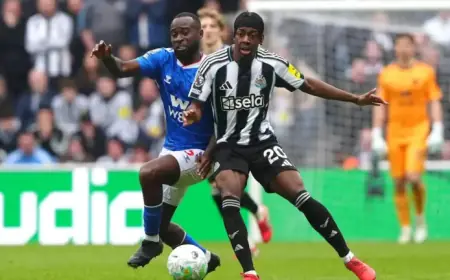 Newcastle vs. Sunderland Match Suspended Due to Abuse Aimed at Lutsharel Geertruida