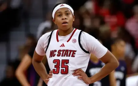 Zoe Brooks Injured, Misses NCAA Tournament Game vs. Michigan