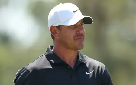 Brooks Koepka Comforts Injured Girl After Valspar Championship Golf Cart Accident
