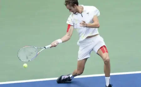 Top ATP Miami Predictions: Medvedev vs. Cerundolo Showdown