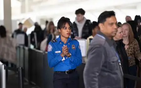 ICE Agents Mobilize at Philadelphia and Nationwide Airports