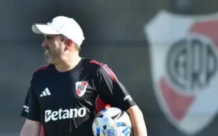 Maple Leafs Face Bruins as Boston’s Playoff Campaign Intensifies