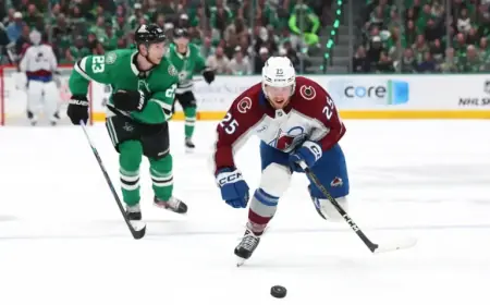 Logan O’Connor Debuts for Avalanche this Season Against Penguins