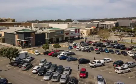 Avoid Stonestown Galleria: Police Investigate Ongoing Activity