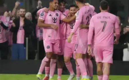 Harlan Coben Star Joins Beetlejuice Musical in Iconic Michael Keaton Role