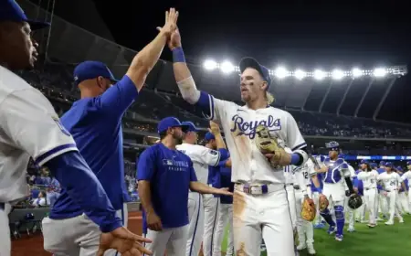Royals Finalize Roster; Michael Massey on 10-Day Injured List