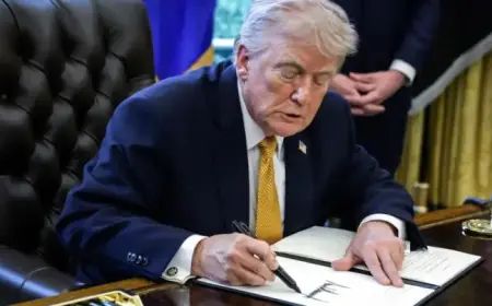 Trump’s Signature to Debut on U.S. Paper Currency