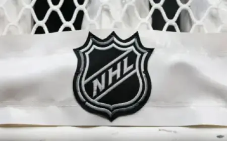 Paul Rudd Advised Steve Carell Against Joining ‘The Office’