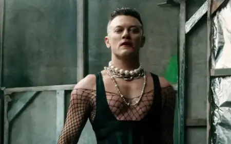 Broadway Unveils New Rocky Horror Picture Show: First Look Released