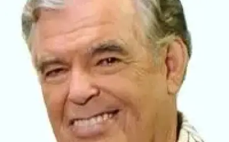 Legendary Hawaii Radio Host and Ex-UH Coach Larry Price Dies at 90