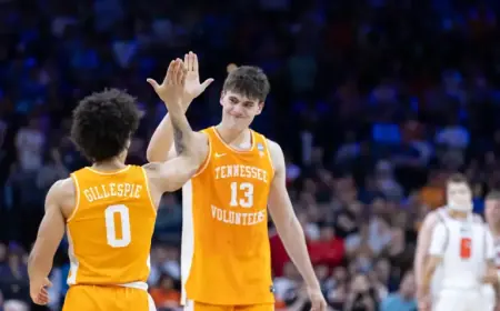 J.P. Estrella’s Triumphant Comeback Boosts Tennessee Basketball