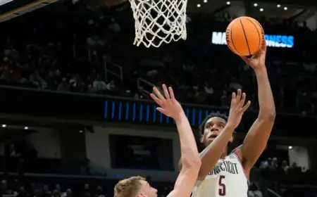 Michigan State Basketball Falls to UConn in Sweet 16 Nail-Biter