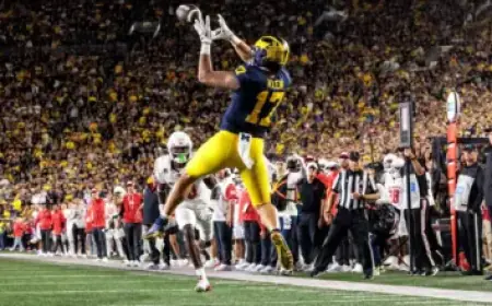 Cody Williams Dominates with 24 Points Friday