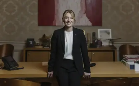 “Discover Who Leads as Mayor of Dijon”