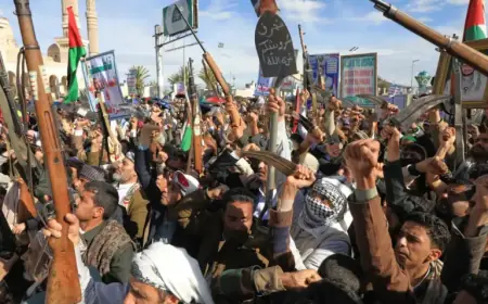 Houthis Launch Second Missile at Israel; Trump Preps for Ground Operations