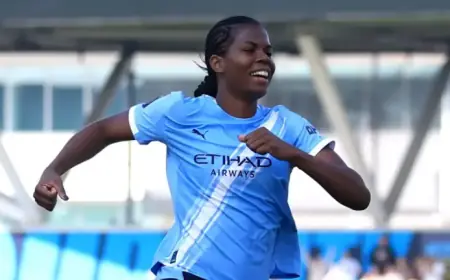 Khadija ‘Bunny’ Shaw Propels Man City Toward Women’s Super League Title
