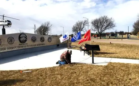 Vietnam War Veterans Memorial Welcomes Heroes Home