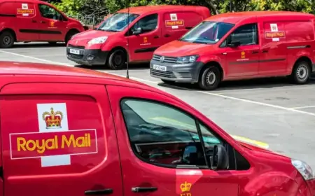 Royal Mail Requests Households to Post 15-Word Sign on Windows and Doors