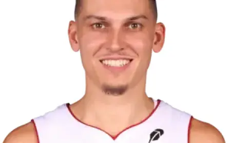 Tyler Herro Questionable for March 30 Game vs 76ers Due to Neck Injury