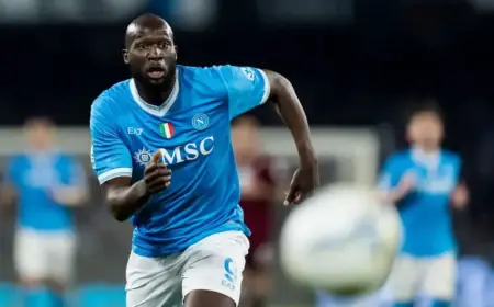 Lukaku Affirms Commitment to Napoli Despite Injury Treatment Dispute