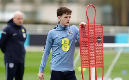 Young Lions Chief Praises Fisher’s Stellar Performance at Norwich