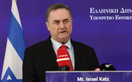 Israel Pledges to Demolish Border Homes, Declares Defense Minister