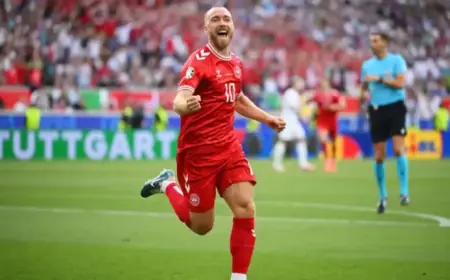 Mexico Awaits Final Rival: Denmark or Czech Republic Clash in Europe