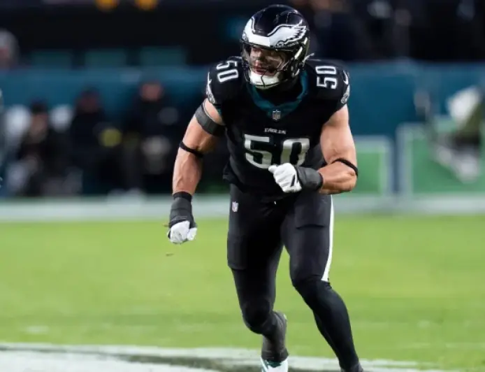 Jaelan Phillips Joins Panthers on Four-Year, $120-Million Deal, $80 Million Guaranteed