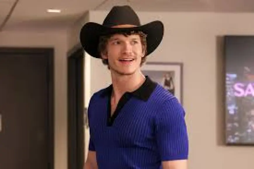 What Time Does Snl Start: Connor Storrie to Host SNL Return on Feb. 28