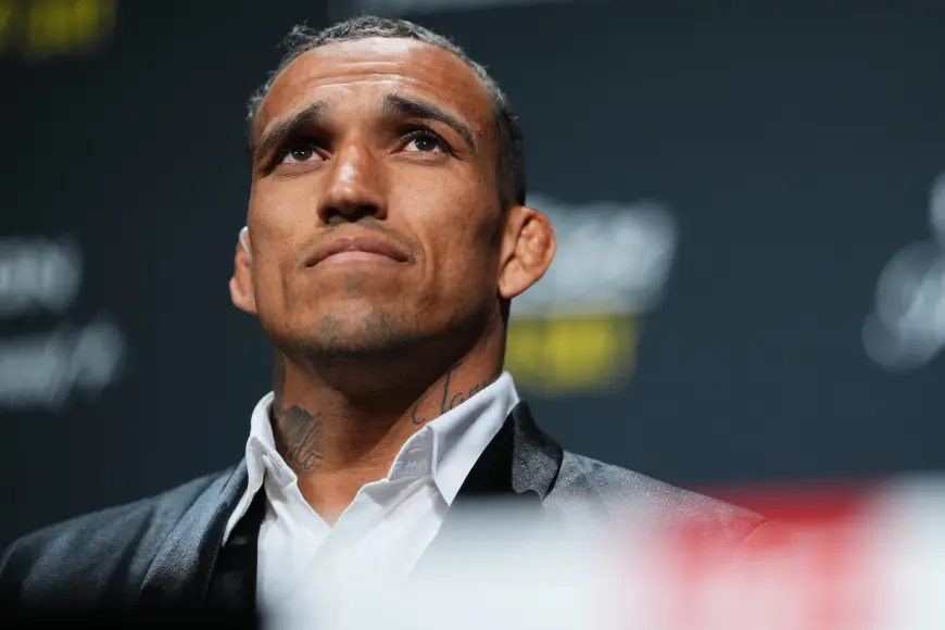 Charles Oliveira won’t rule out featherweight return ahead of UFC 326
