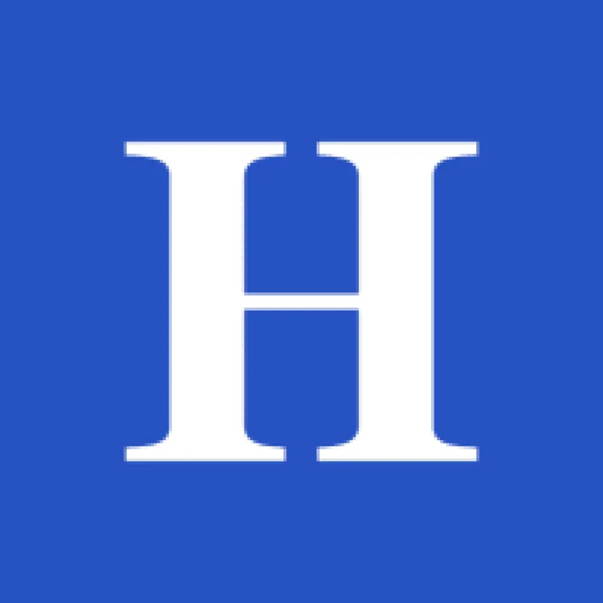 Dubai port shrouded in smoke as explosions heard amid widening regional warnings