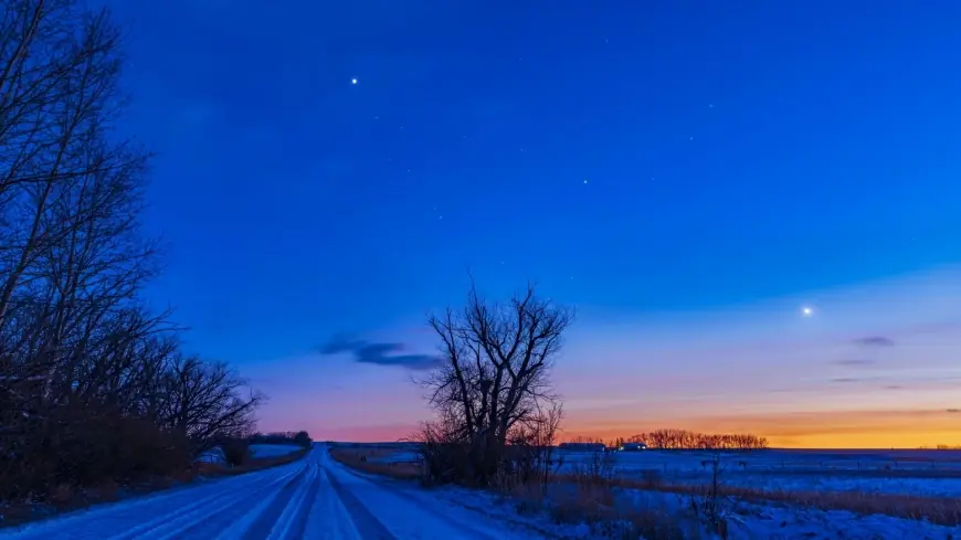Planets Aligning Tonight: How to See the Six-Planet Parade Peaking Feb. 28