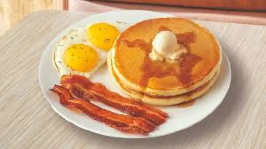 Dennys Inks $620M Deal After American Diner Closes 150 Locations; Spring Break Pass for Free Breakfast Draws Backlash